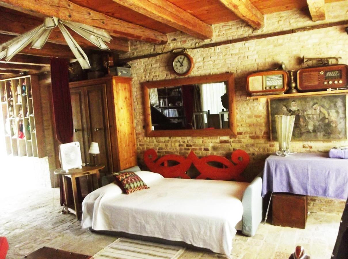 "La Casa Degli Ulivi Art B&B" Trecastelli Dış mekan fotoğraf